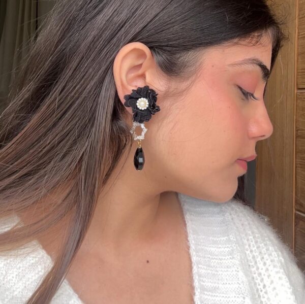 Black Flower Star Stone Alloy Dangle Earrings for Women and Girls